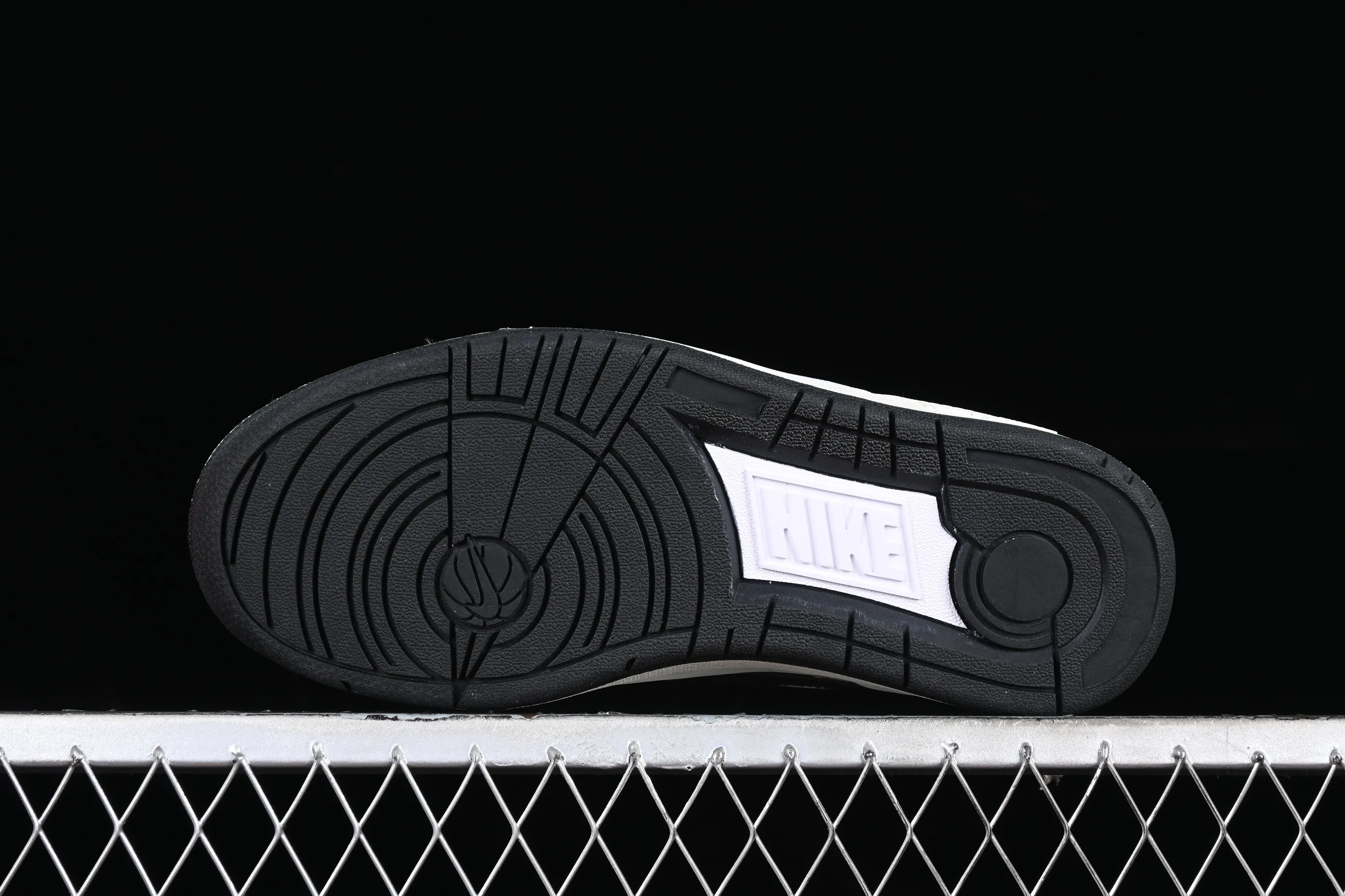 All Categories Nk SB Dunk Series Nk Air Alpha Force 88 Campus Shoes Nk Air Alpha Force 88 "Billie Eilish" Nike Campus Casual Shoes FB1362-101
